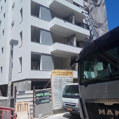 גדר זכוכית למרפסת